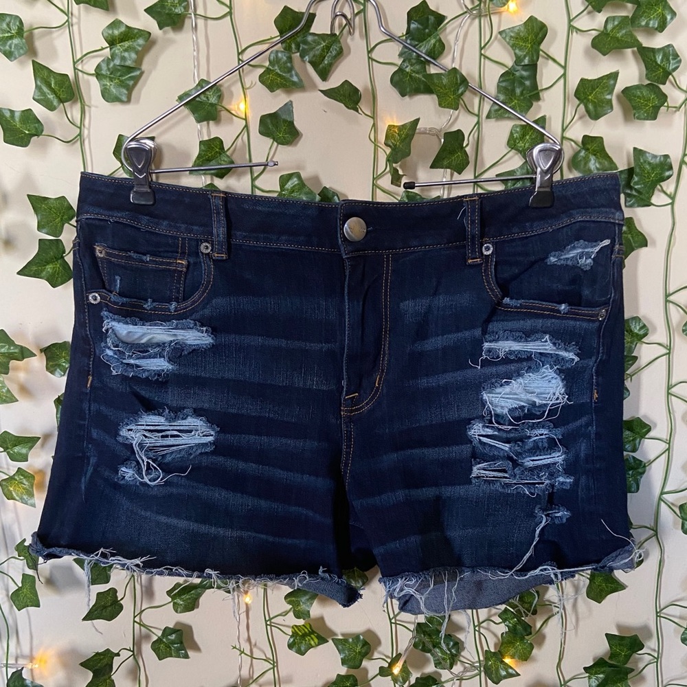 dark wash ripped high-waisted denim short
